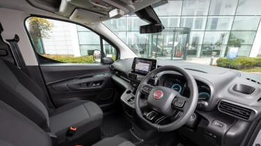 Fiat e-Doblo - interior